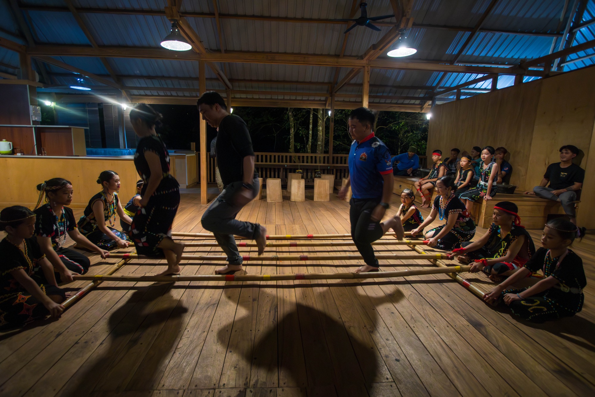 Magunatip dance