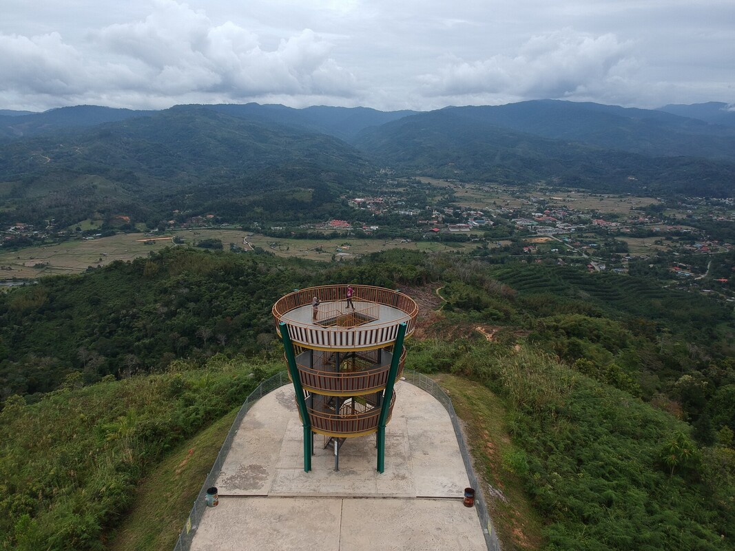 RS227_RS33408_Sinurambi Tambunan-scr